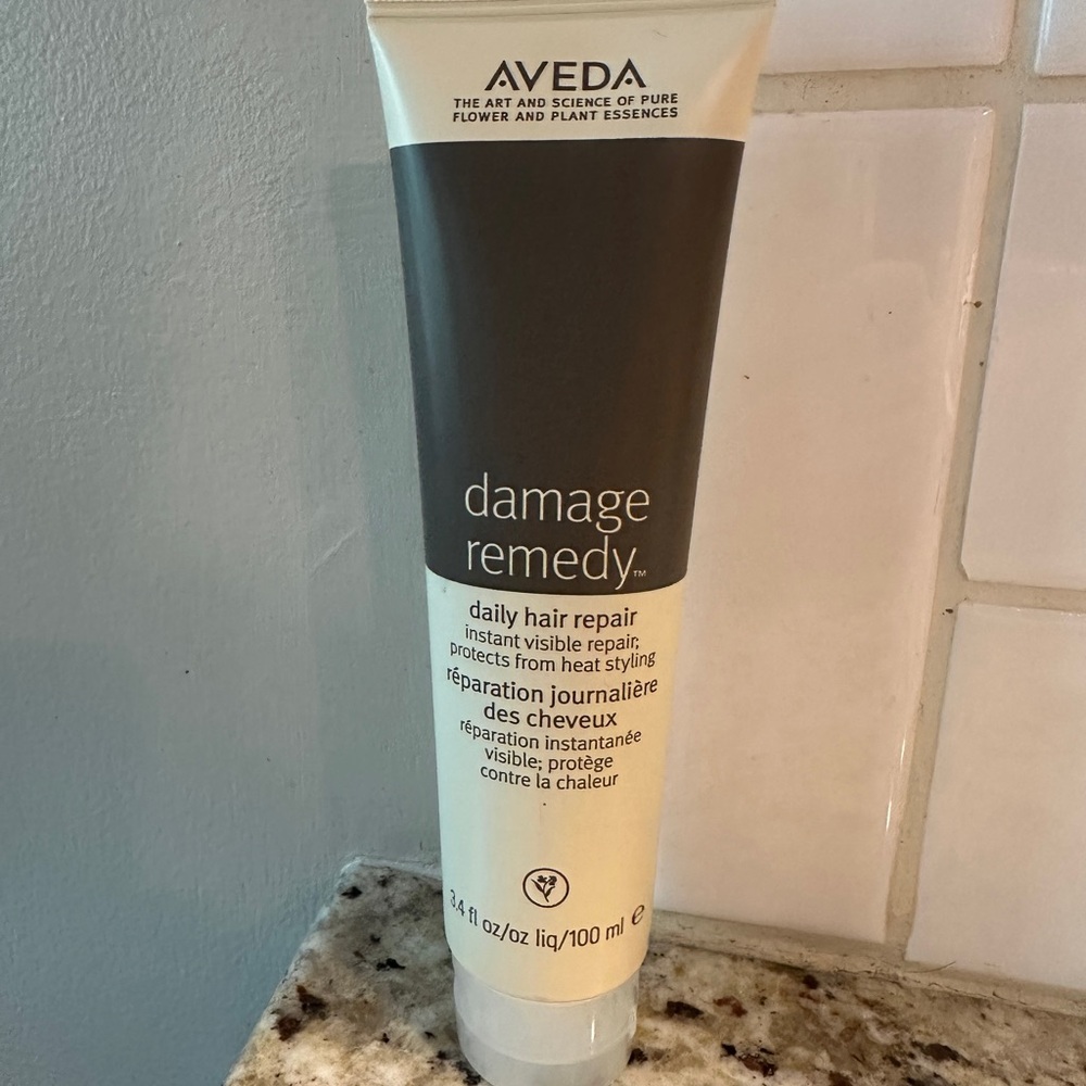 New Aveda Damage Remedy Daily Hair Repair